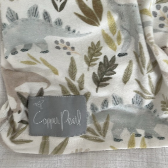 Dinosaur Multipurpose Cover | Copper Pearl - Picture 3 of 3